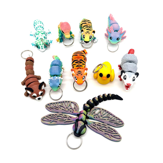 Articulating fidget Keychain, Opossum, Bearded Dragon, Axolotl, Dinosaur, Tiger, Dragonfly, Red Panda, Duck, Rainbow Gecko